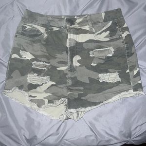 Refuge Jean Shorts